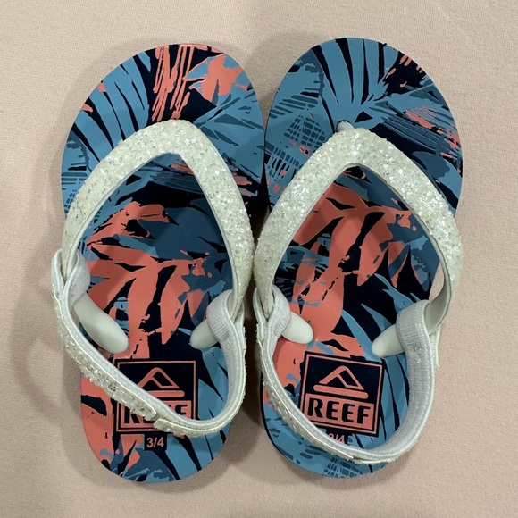 REEF KIDS Little Stargazer Prints Sandal - Girls Toddler size 3 / size 4 - Picture 4 of 5